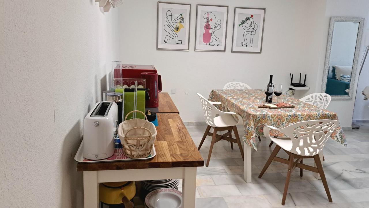 Apartamento "La Vina" Malaga Luaran gambar